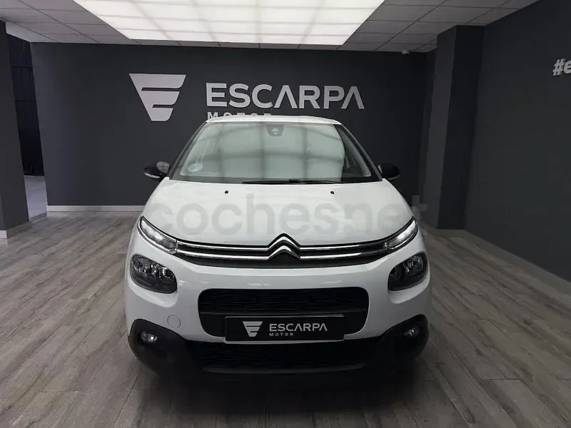 Usado Citroën C3 Feel 99 CV (72 kW) 2019 Blanco Utilitario