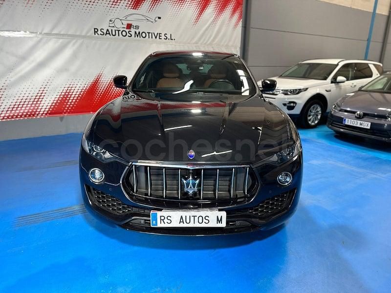 Usado Maserati Levante 430 CV (316 kW) 2019 Negro SUV