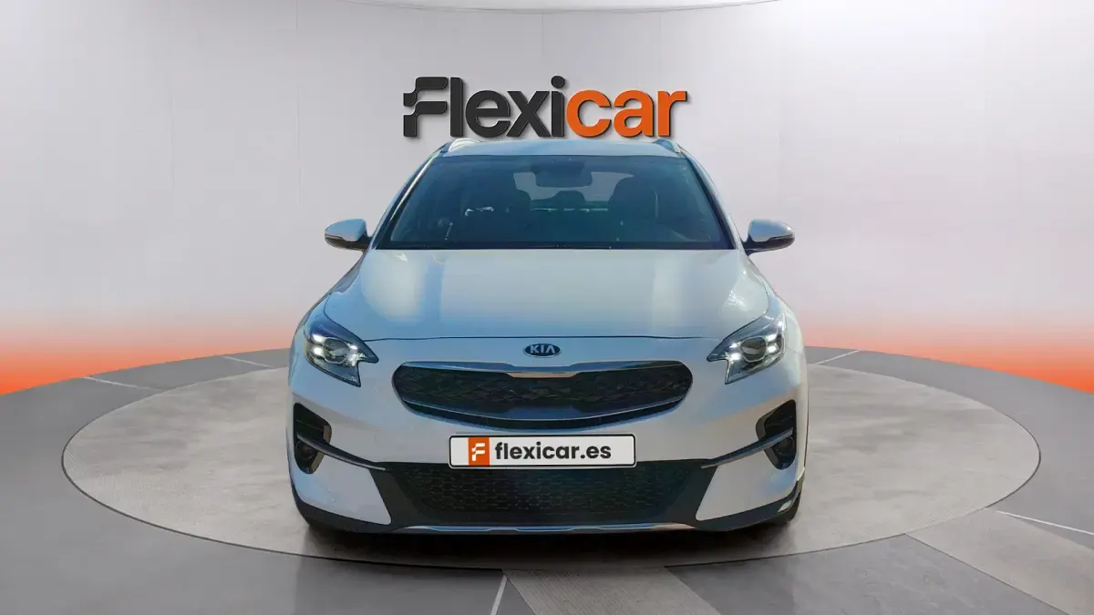 Usado Kia XCeed 136 CV (100 kW) 2021 Blanco SUV