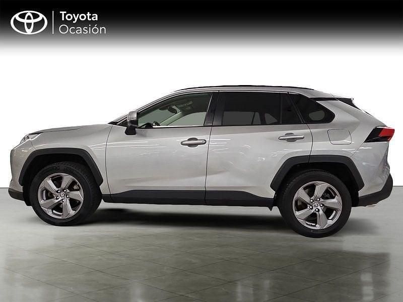 Usado Toyota RAV4 Advance 218 CV (160 kW) 2021 Plata SUV