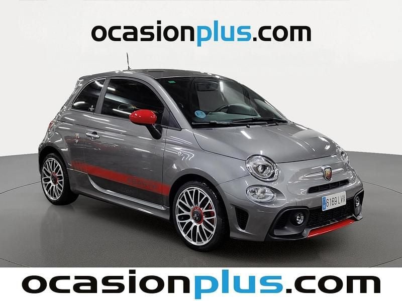 Usado Abarth 595 145 CV (106 kW) 2022 Gris Utilitario