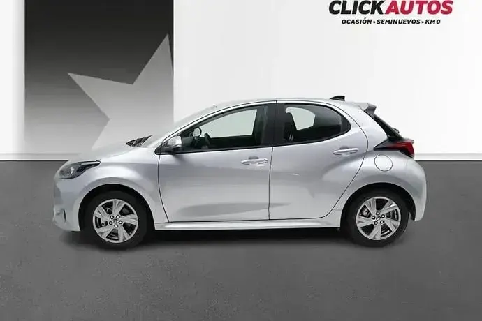 Usado Toyota Yaris Active 116 CV (85 kW) 2025 Utilitario