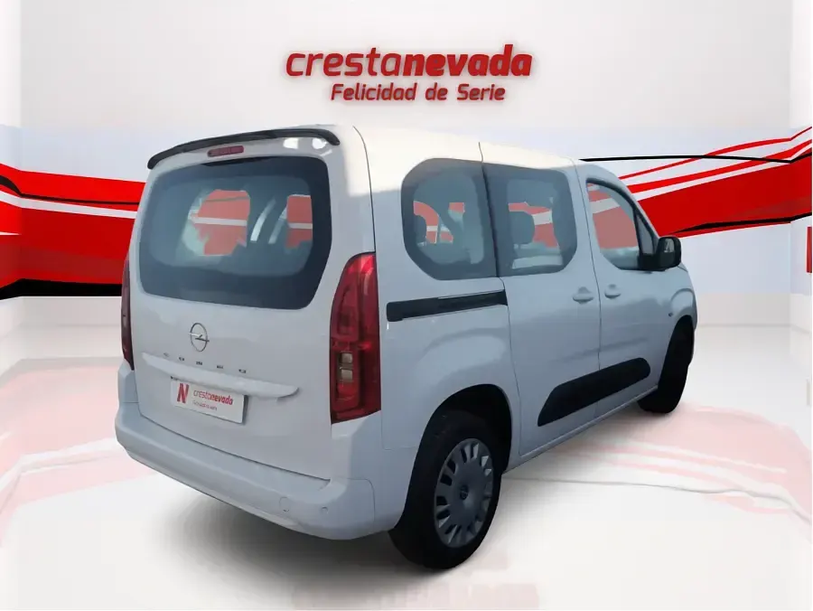 Usado Opel Combo Life Business Edition 102 CV (75 kW) 2024 Monovolumen