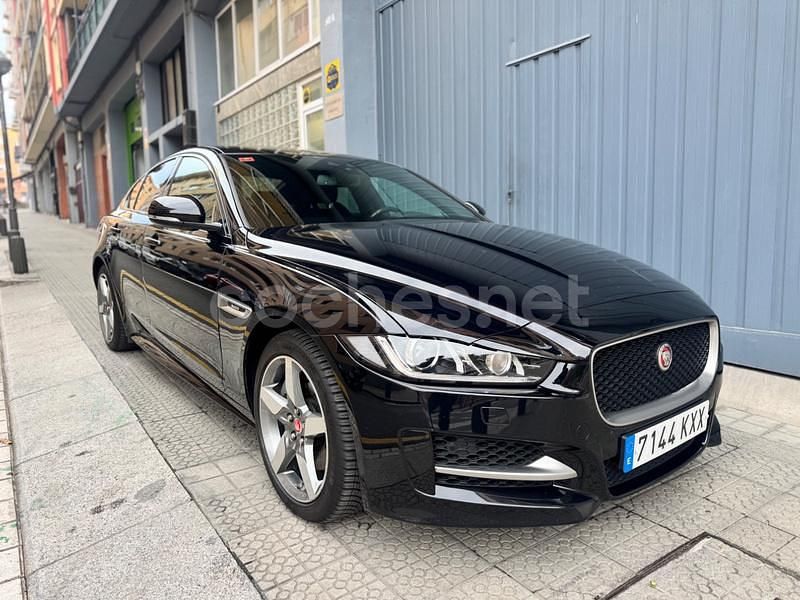 Negro Usado 2019 Jaguar XE R-Sport Berlina | 17.990 € (Precio justo) - Imagen 1/4