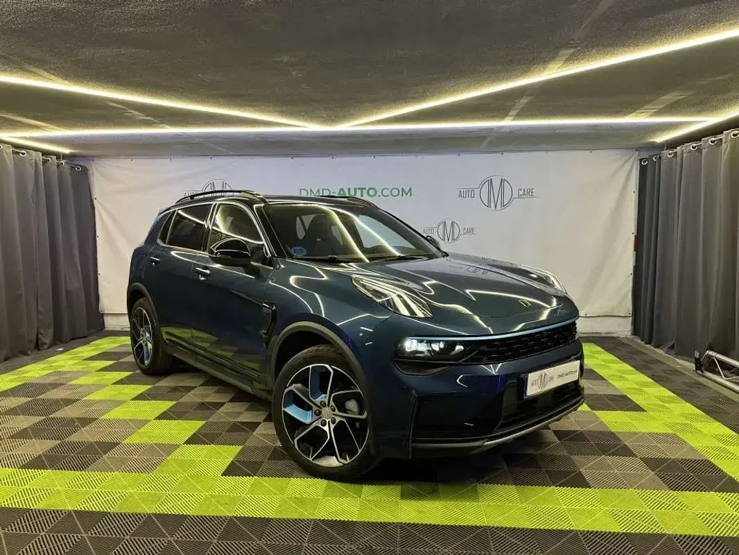 Usado Lynk & Co 01 261 CV (191 kW) 2023 Azul SUV
