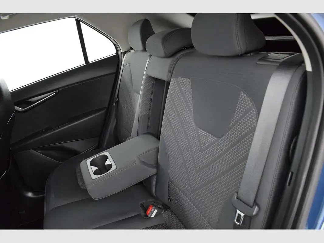 Usado Kia Niro 171 CV (125 kW) 2026 Gris SUV