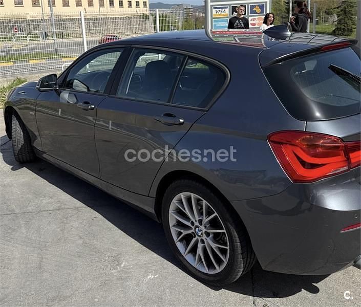 Usado BMW 118 143 CV (105 kW) 2016 Gris / plata Utilitario