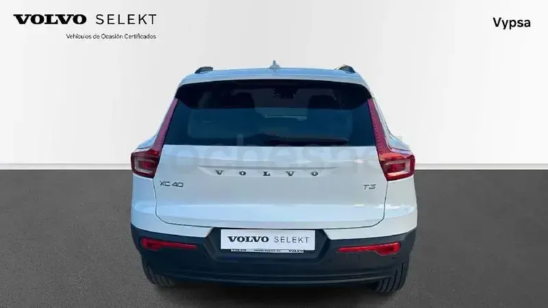 Usado Volvo XC40 156 CV (114 kW) 2018 Blanco SUV