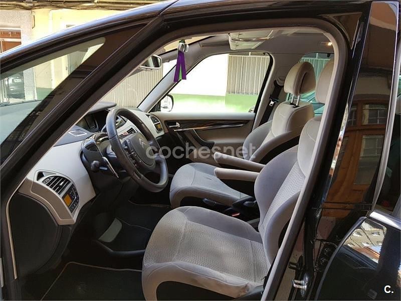 Usado Citroën Grand C4 Picasso Exclusive 136 CV (100 kW) 2009 Negro Monovolumen