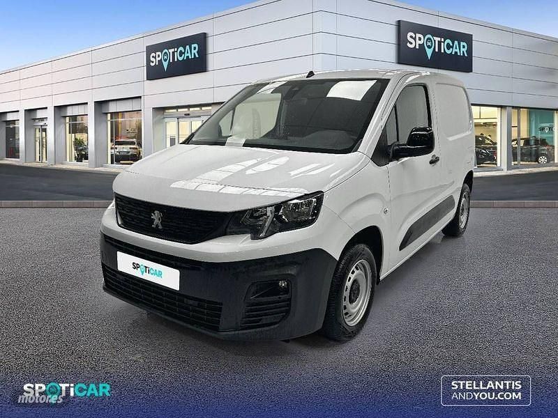 Usado Peugeot Partner 102 CV (75 kW) 2023 Blanco Monovolumen