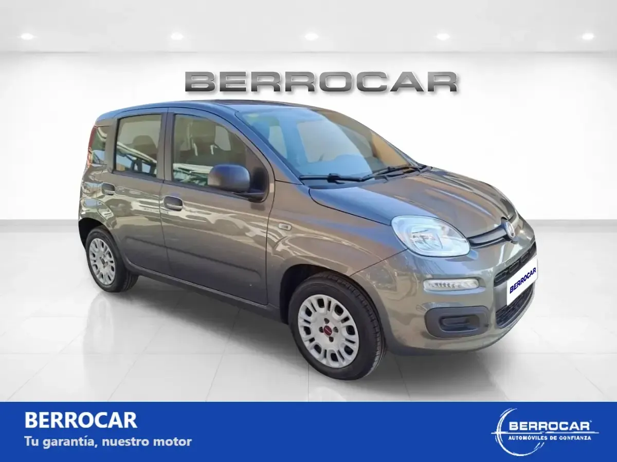 Usado Fiat Panda Easy 69 CV (50 kW) 2018 Gris Utilitario