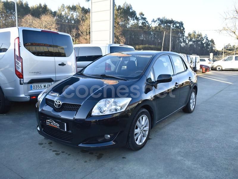 Negro Usado 2007 Toyota Auris Luna Berlina | 4500 € - Imagen 1/4