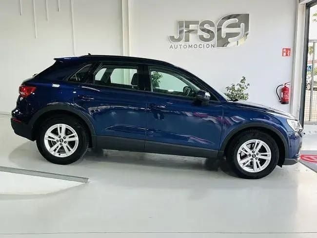 Begagnad Audi Q3 150 HK (110 kW) 2021 Blå SUV