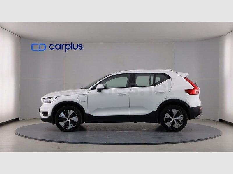 Usado Volvo XC40 Inscription 211 CV (155 kW) 2021 Crystal white (metalizado) SUV