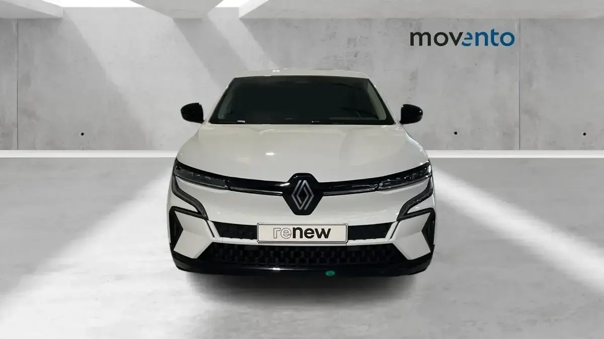 Usado Renault Mégane Equilibre 95 kW (130 CV) 2023 Negro Berlina