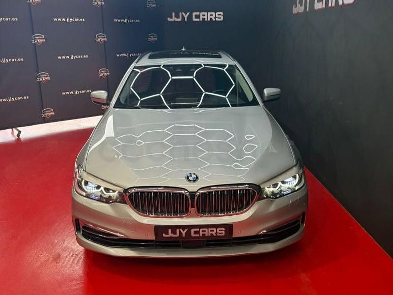 Usado BMW 530 Comfort Edition 265 CV (194 kW) 2018 Gris / plata Familiar
