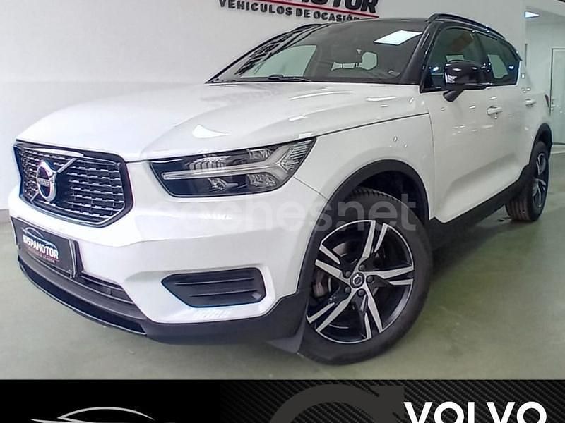 Blanco Usado 2019 Volvo XC40 R-Design SUV | 26.990 € (Un poco caro) - Imagen 1/4