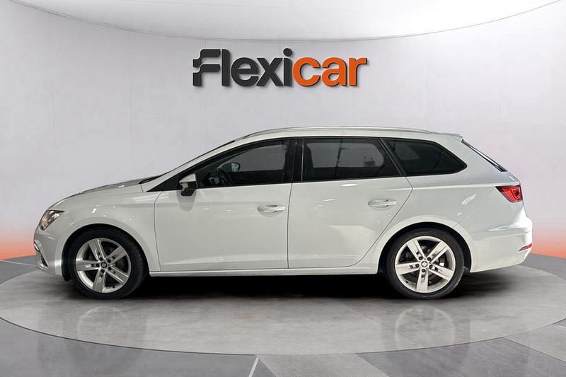 Usado Seat Leon FR 150 CV (110 kW) 2017 Blanco Berlina