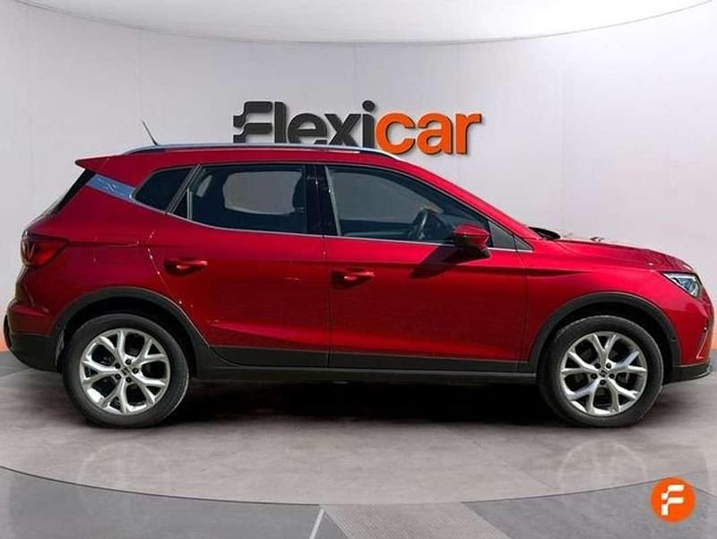 Usado Seat Arona FR 110 CV (80 kW) 2024 Rojo SUV