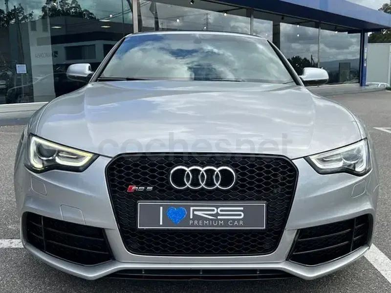 Usado Audi RS5 Advanced 450 CV (330 kW) 2012 Gris Coupe