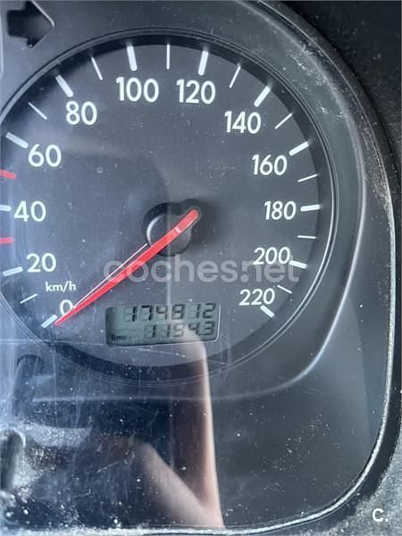 Usado VW Golf IV Conceptline 75 CV (55 kW) 2002 Negro Berlina