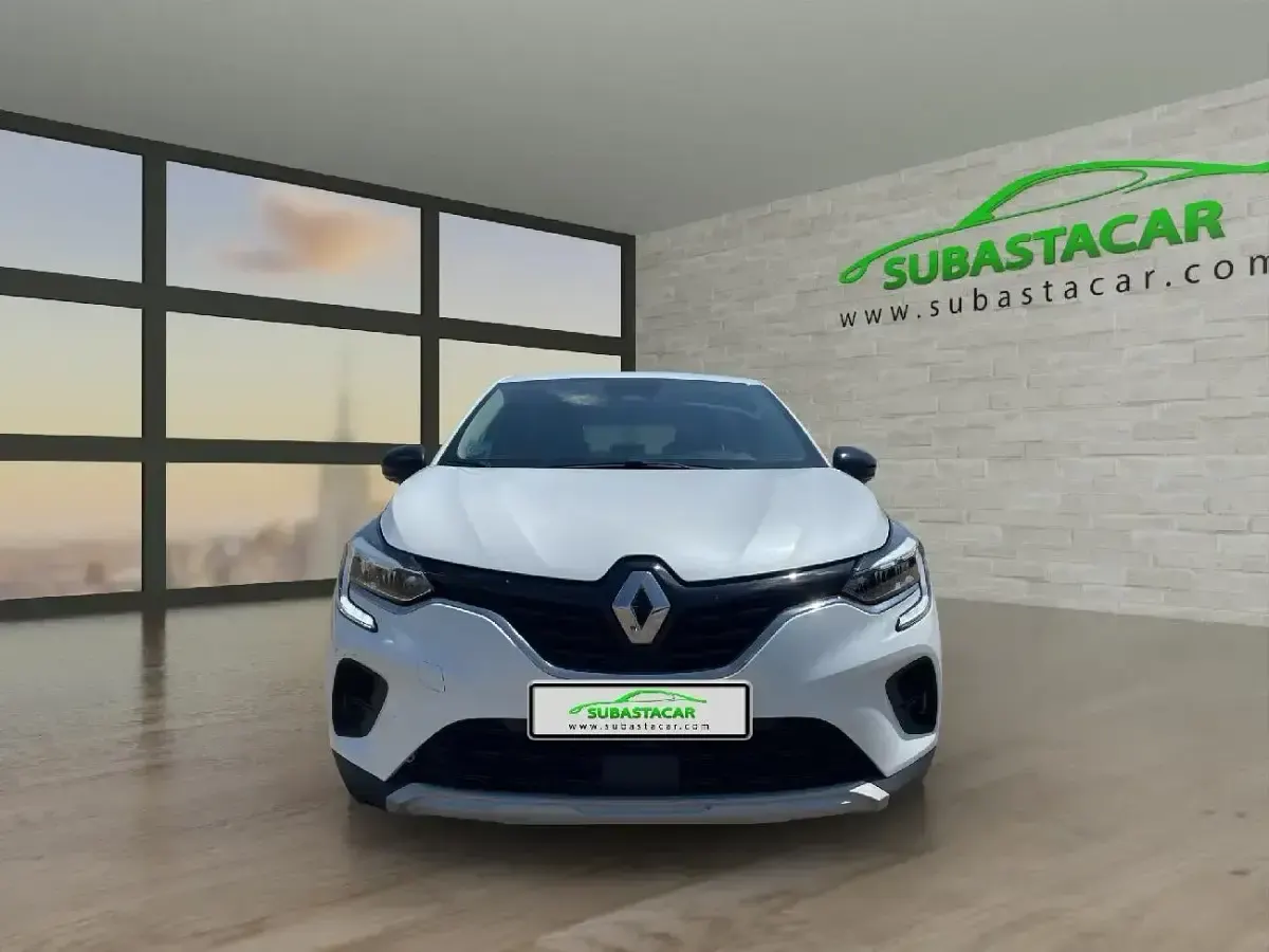 Usado Renault Captur Intens 100 CV (73 kW) 2022 Blanco SUV