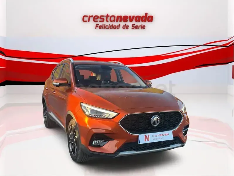 Usado MG ZS Luxury 106 CV (77 kW) 2024 Naranja SUV