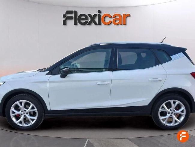Usado Seat Arona FR 150 CV (110 kW) 2023 Blanco SUV
