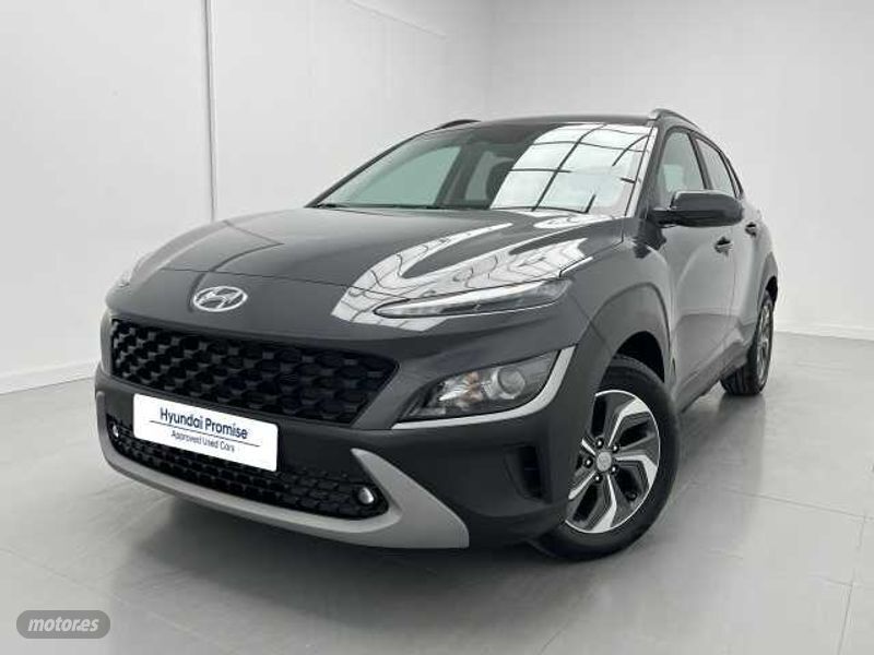 Gris Usado 2023 Hyundai Kona SUV | 23.490 € (Un poco caro) - Imagen 1/4