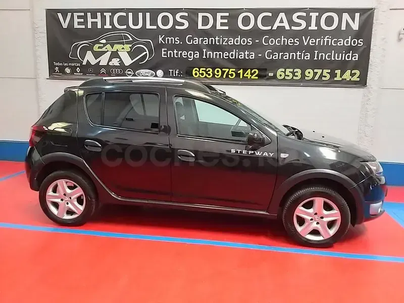 Usado Dacia Sandero Stepway 90 CV (66 kW) 2014 Negro Berlina
