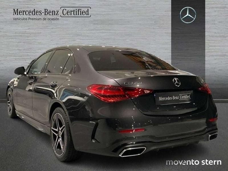 Nuevo Mercedes C200 AMG line 163 CV (119 kW) 2025 Gris grafito Berlina