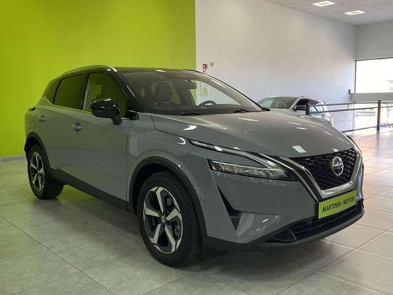 Usado Nissan Qashqai 140 CV (102 kW) 2021 Gris SUV