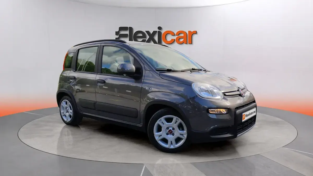 Usado Fiat Panda Cross Cross 71 CV (52 kW) 2023 Utilitario