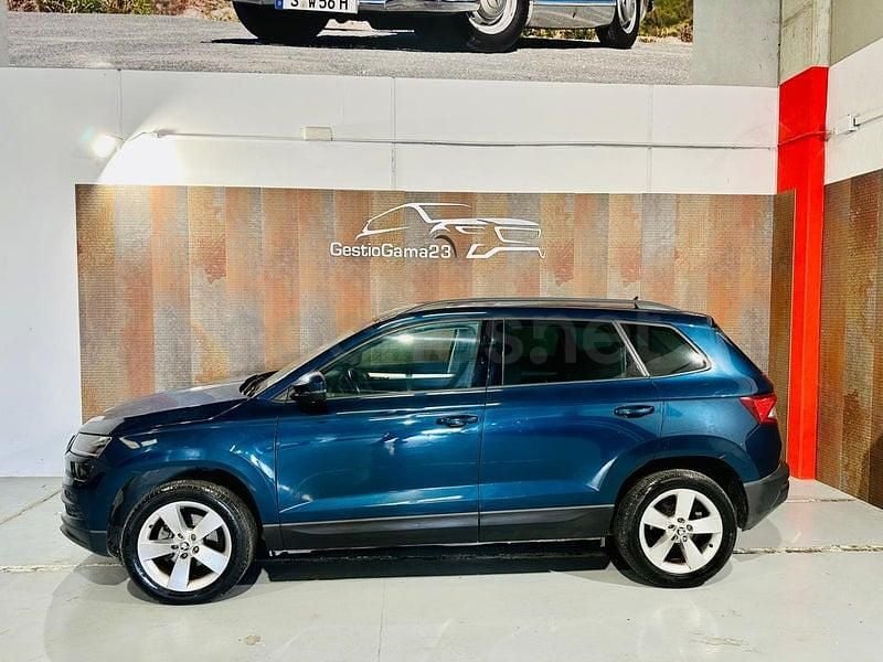 Usado Skoda Karoq Ambition 150 CV (110 kW) 2018 Azul SUV