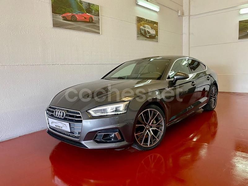 Usado Audi A5 Sportback S-Line 231 CV (169 kW) 2019 Gris / plata Utilitario