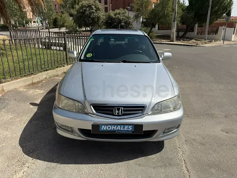 Usado Honda Accord ES 152 CV (111 kW) 2002 Gris / plata Berlina