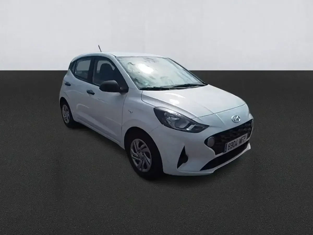 Usado Hyundai i10 67 CV (49 kW) 2023 Blanco Utilitario