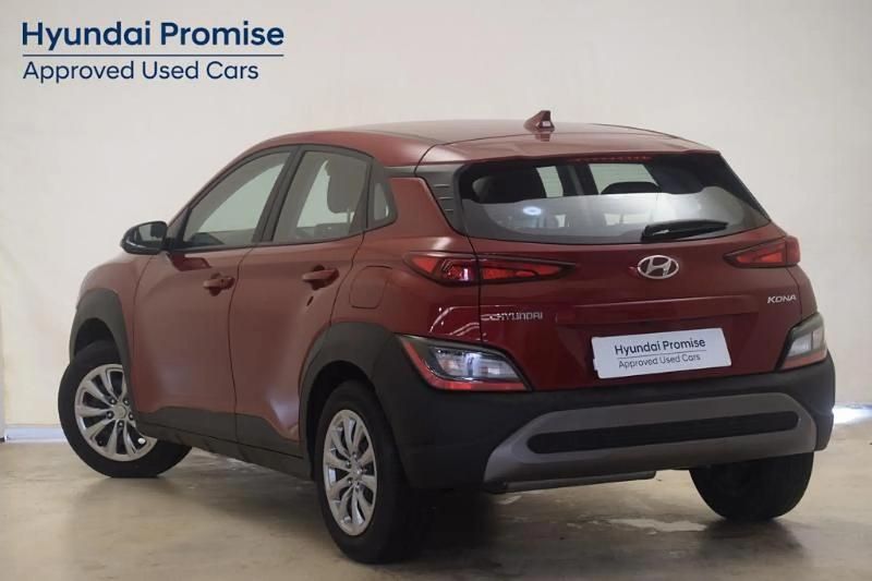 Usado Hyundai Kona 120 CV (88 kW) 2020 Granate SUV