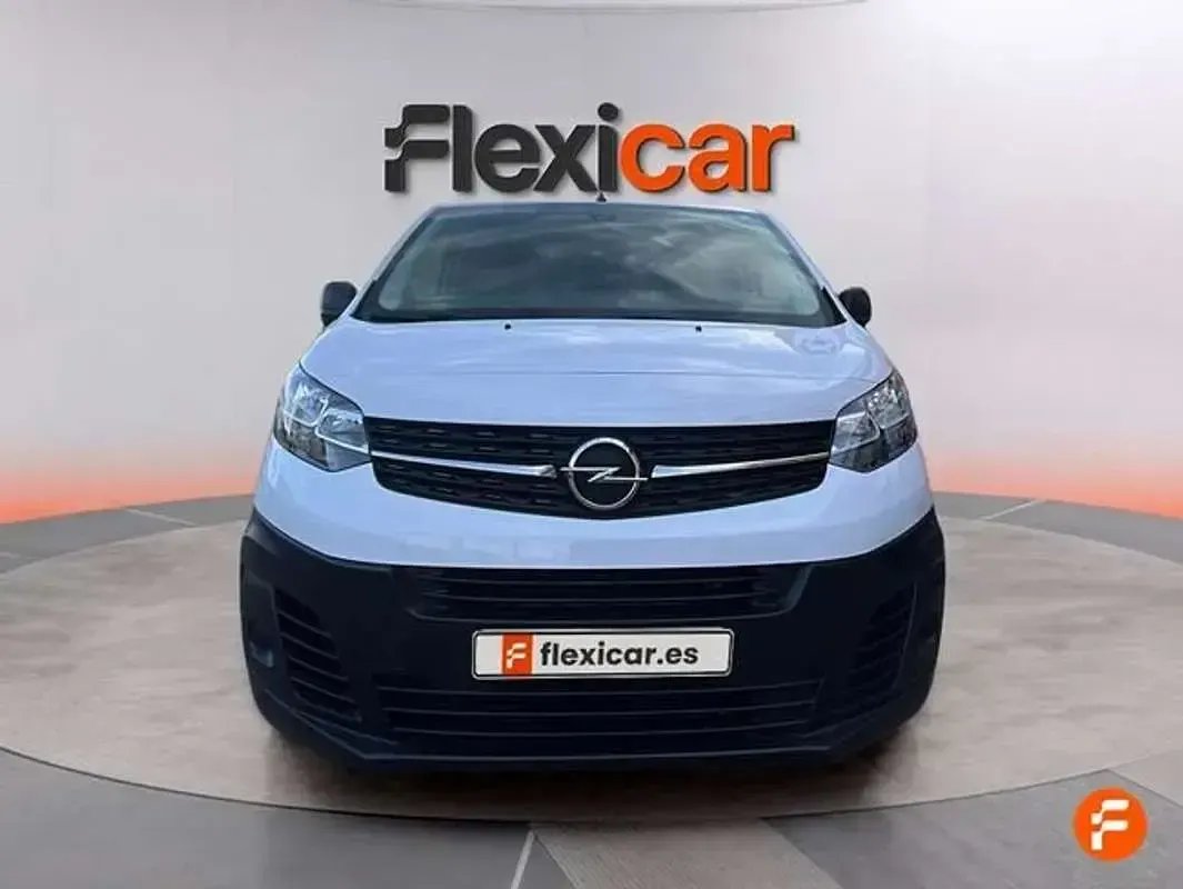 Usado Opel Vivaro 102 CV (75 kW) 2023 Blanco Monovolumen