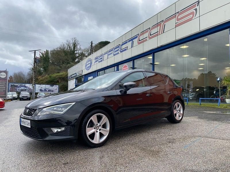 Usado Seat Leon FR 150 CV (110 kW) 2015 Negro Berlina