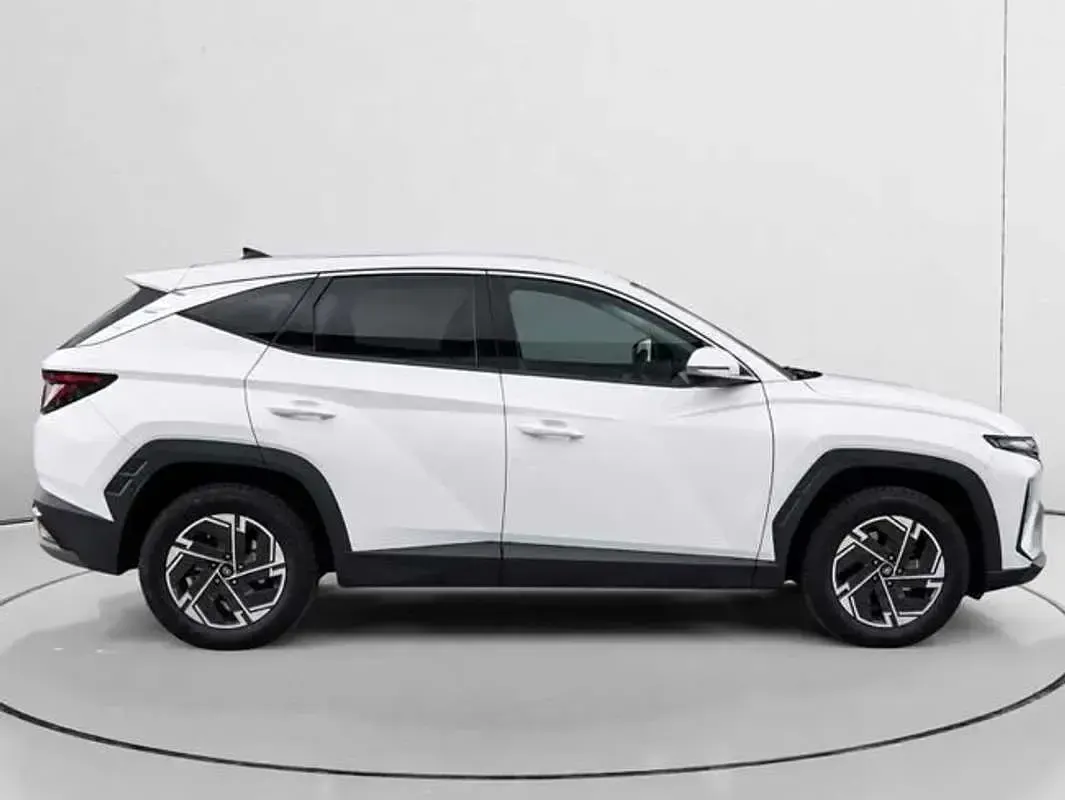 Usado Hyundai Tucson 160 CV (117 kW) 2025 Blanco SUV