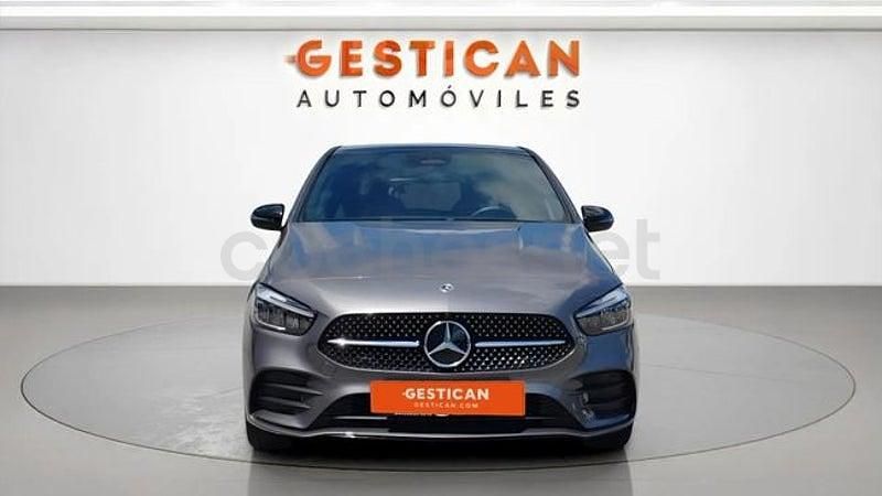 Usado Mercedes B250e 218 CV (160 kW) 2022 Gris / plata Monovolumen