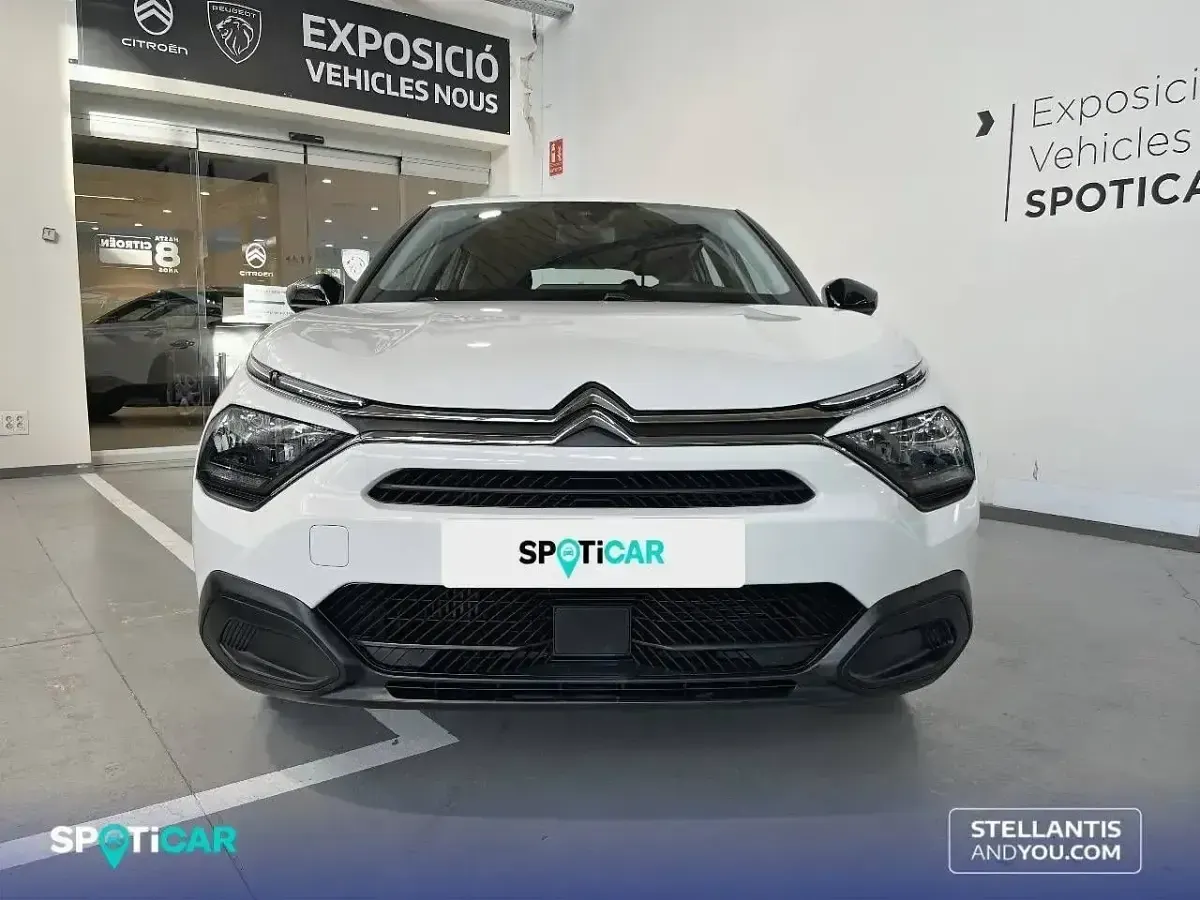 Usado Citroën C4 Live 101 CV (74 kW) 2023 Blanco SUV