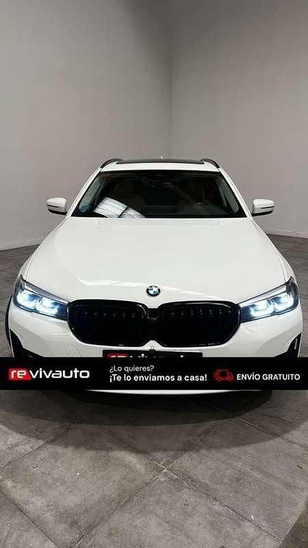 Używany BMW 530e 292 KM (214 kW) 2021 Biały Kombi