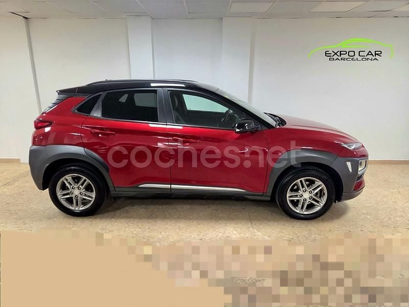 Usado Hyundai Kona 120 CV (88 kW) 2018 Granate SUV