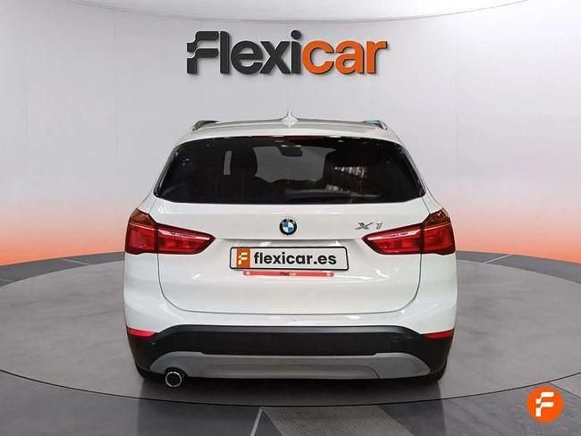 Usado BMW X1 116 CV (85 kW) 2017 Blanco SUV