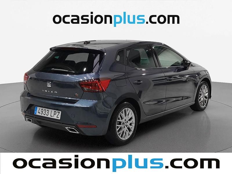 Usado Seat Ibiza FR 110 CV (80 kW) 2021 Gris Utilitario
