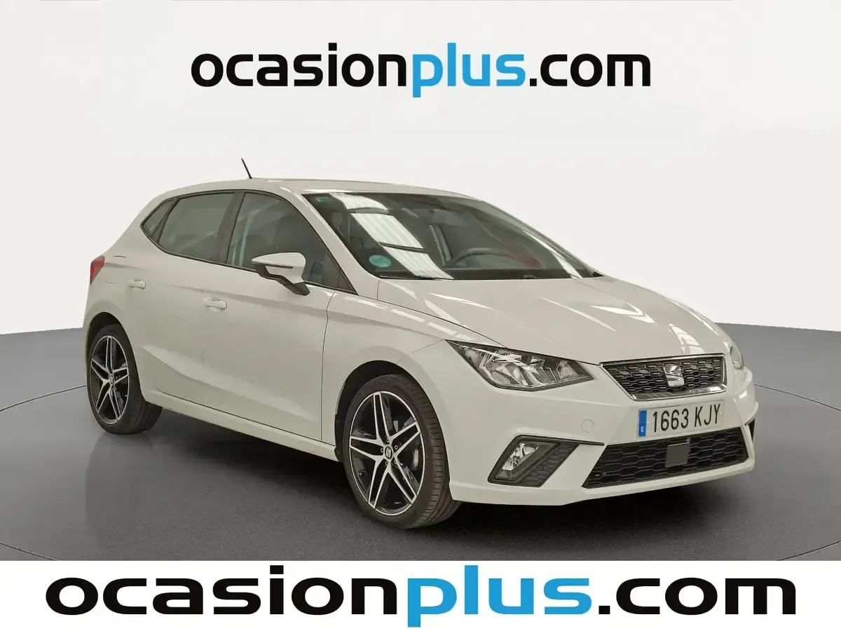 Usado Seat Ibiza Style 75 CV (55 kW) 2018 Blanco Utilitario