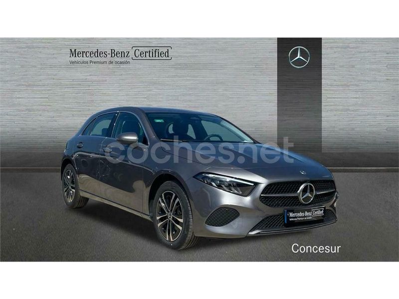 Usado Mercedes A250 Progressive 218 CV (160 kW) 2024 Plata hightech Berlina
