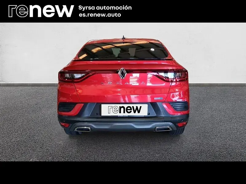 Usado Renault Arkana R.S. 94 CV (69 kW) 2023 Rojo SUV